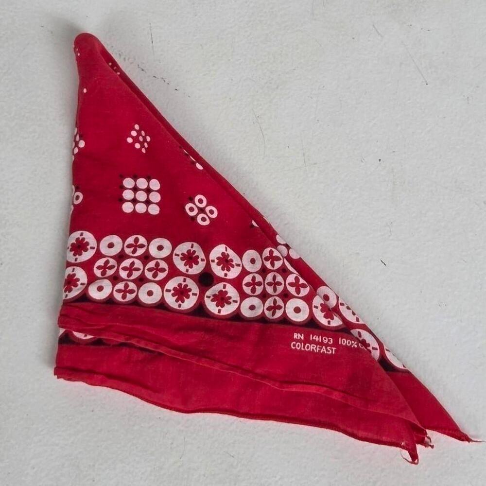 Vintage 70s Riegel Textile Geometric Rosette Bandana USA Selvedge RN14193